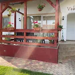 Vadviraghaz Palkonya