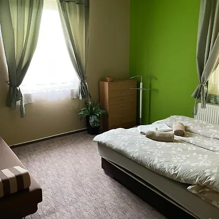 Vadviraghaz Apartman Palkonya