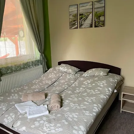 Vadviraghaz Apartman *