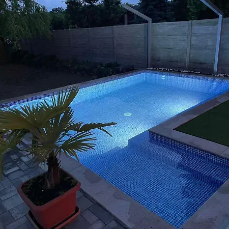 Vadviraghaz Apartman *