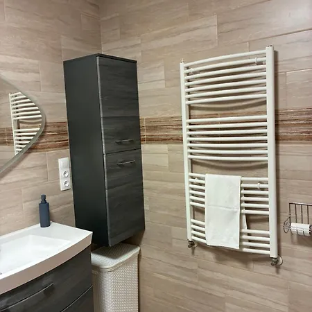 Vadviraghaz Apartament